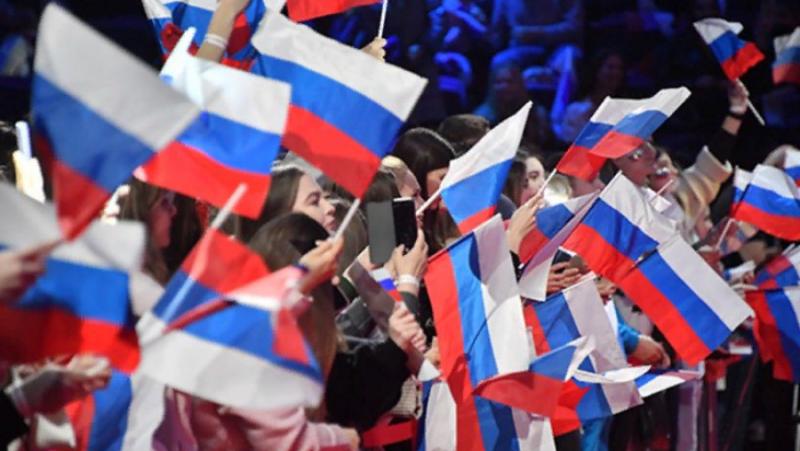 Гражданите на Русия мислят за себе си и за страната