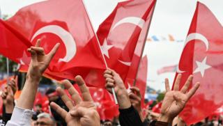 На финалната права от изборите в Турция отдавна наричани
