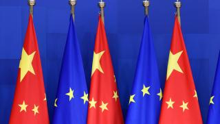 ЕС продължава да се опитва да привлече Пекин на своя