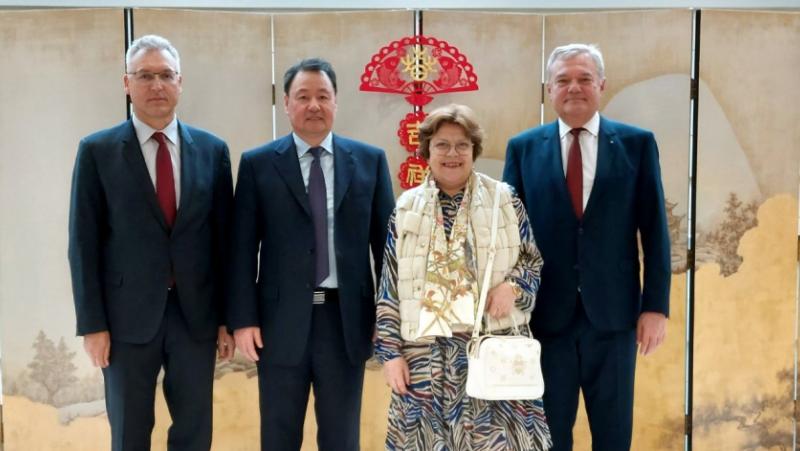 Представители на ЛЕВИЦАТА!“ се срещнаха с Йен Дзиенцюн, пълномощен министър