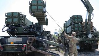 Митове, западно оръжие, не издържа, изпитание, война