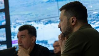 Скъсана е дигата на Каховската ВЕЦ Киев обвинява Москва Москва