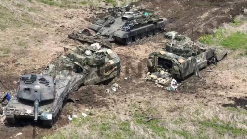 Руски военни унищожиха под дузина немски танкове Леопард. Те не