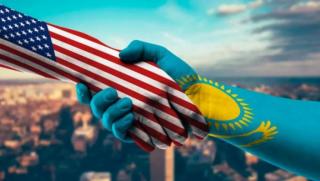 Прозападният курс на Астана ще доведе до крах на държавността