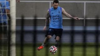 Преди няколко дни известният аржентински футболист Лионел Меси пристигна в