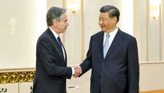 Днес председателят на Китай Си Дзинпин се срещна в Пекин