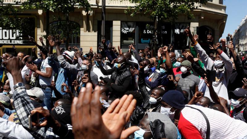 Вече цели сектори на икономиката не могат без мигранти, а