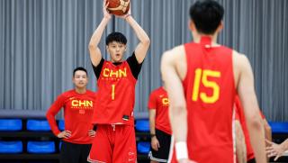 Националите по баскетбол на Китай в момента са на тренировъчен
