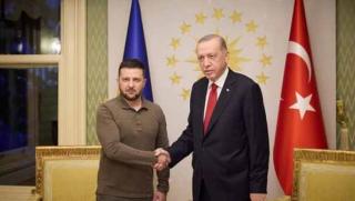 В резултат на пътуването на Зеленски в Турция Киев получи