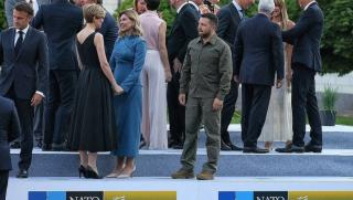 Западни медии, Зеленски, бабичката-еврейка, среща, НАТО