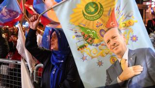 В Турция има смяна на политиката без смяна на първото