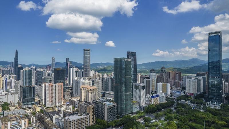 Китай продължава по своя исторически път на реформи и отваряне.