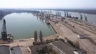 Руските военни отново удариха пристанищната инфраструктура на Украйна И ако