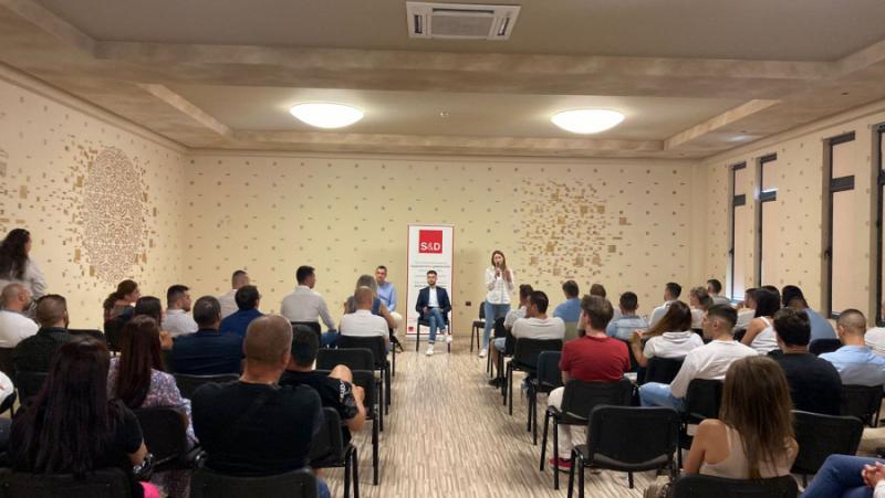 Евродепутатът и МО в БСП работят по законодателство за старт-ъпитеМладите