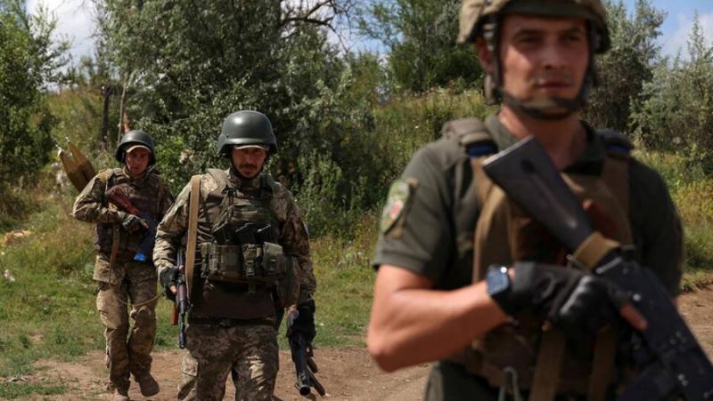 В бой бяха хвърлени стратегическите резерви на Украйна, които се