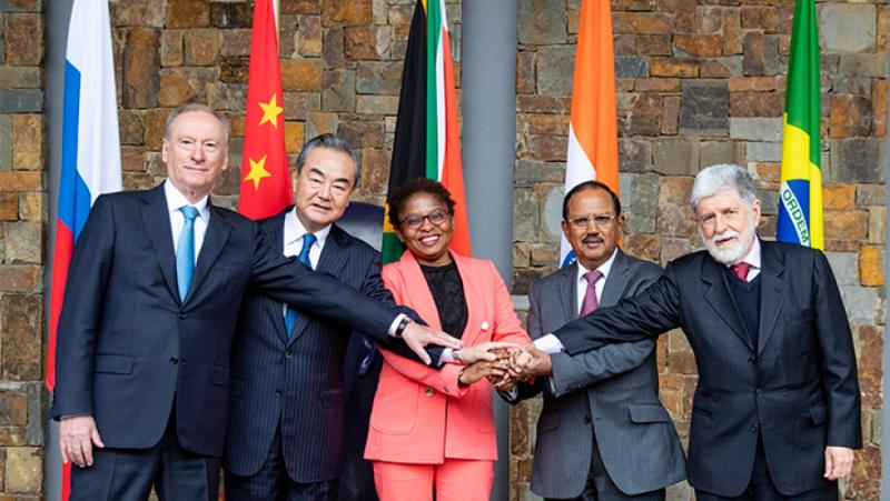 С наближаването на срещата на върха на БРИКС, която трябва