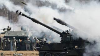 Въоръженият конфликт в Украйна се изучава отблизо в щабовете по