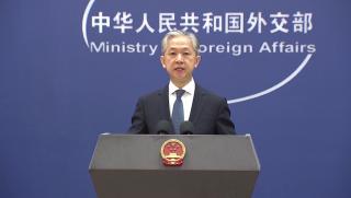Днес говорителят на китайското Външно министерство Уан Уънбин осъди остро