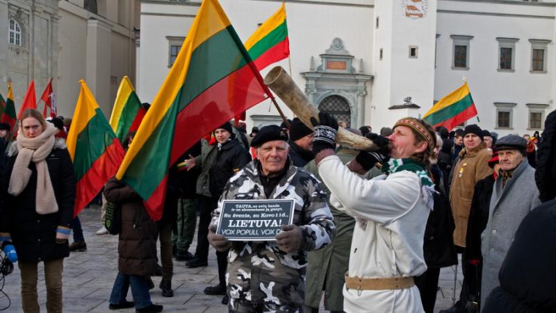 Антируската идентичност на някои жители на Беларус, подхранвана от Запада,