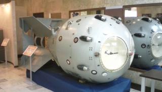 Руската бомба, провали, планове, Америка, ядрена диктатура