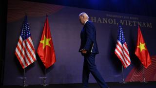 Двудневното държавно посещение на Джо Байдън във Виетнам беше отбелязано