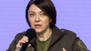 Украинското правителство уволни всички заместник министри на отбраната включително Анна Маляр