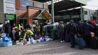 САЩ, депортират, украински бежанци, Полша