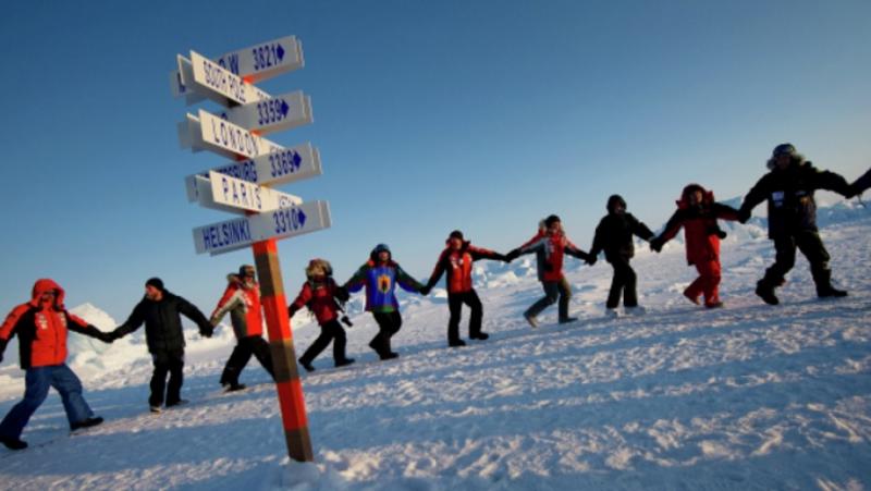 Статията Раждането на Севера“ на Владислав Сурков беше прочетена от