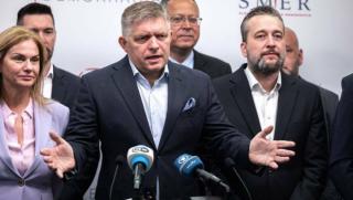 Партията на бившия премиер на Словакия Роберт Фицо Смер спечели