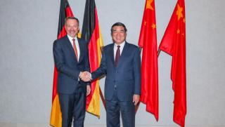 Китай би искал да задълбочи взаимноизгодното сътрудничество с Германия и