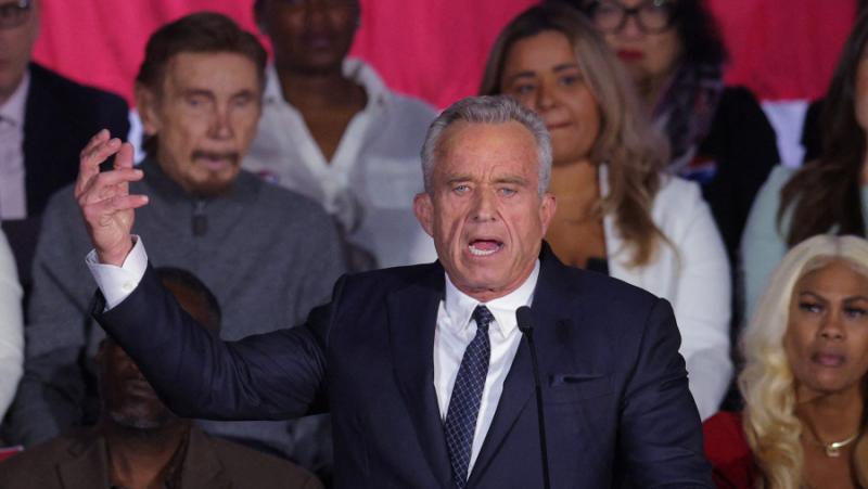 Робърт Кенеди-младши, който обеща да прекрати конфликта в Украйна за