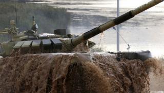 Руските войски подобряват тактическата си позиция в зоната на специалната