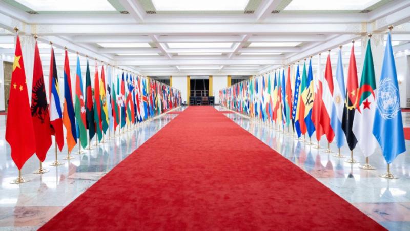 Видно е на този етап на световната сцена, че и