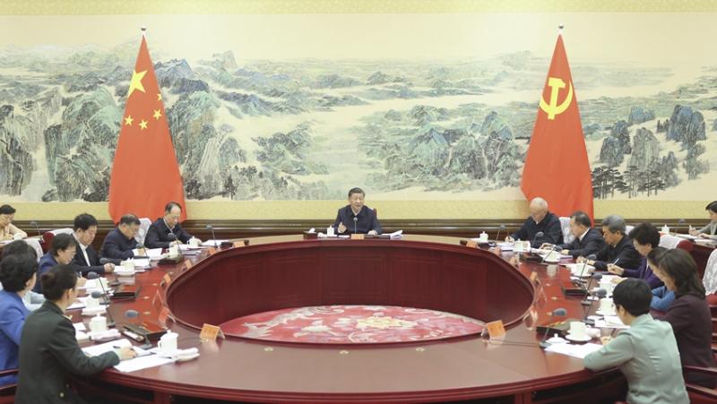 На 30 октомври в правителствения комплекс Джуннанхай“ в Пекин се