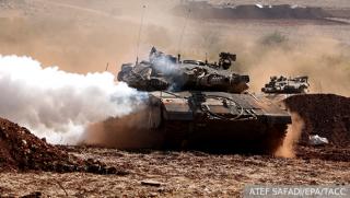 Израелските войски щурмуват Газа и публикуват снимки и клипове Тези