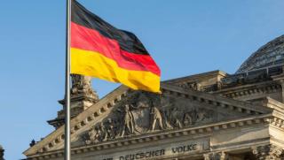Германия се намира на кръстопът във финансовите си отношения с