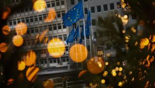 Липсата на взаимно разбирателство между различните народи и цивилизации като