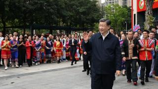 Вчера китайският лидер Си Дзинпин пристигна в град Наннин Гуанси джуанския