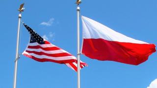 Вашингтон ще продължи да укрепва Полша във военно отношение Американците