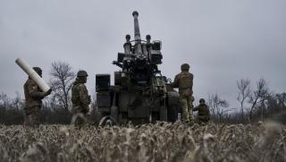 WSJ Русия изстрелва десет хиляди снаряда на ден но Киев