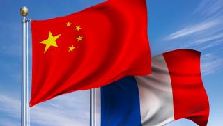 Днес китайският председател Си Дзинпин и френският президент Еманюел Макрон