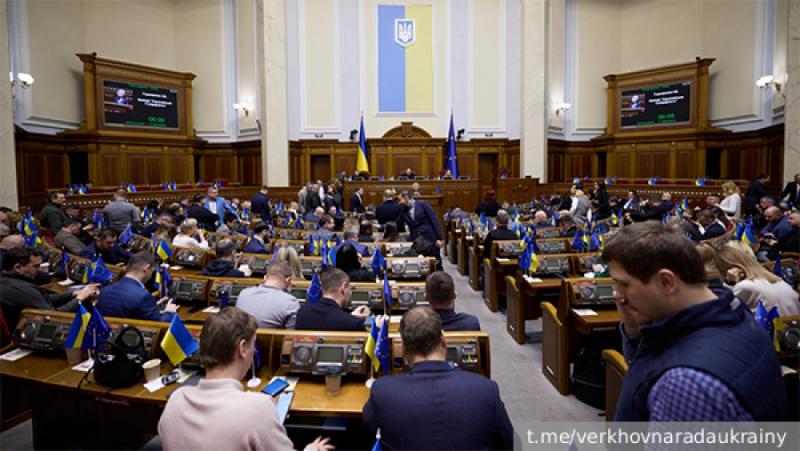 Скандалният законопроект за мобилизацията отново беше внесен във Върховната Рада.