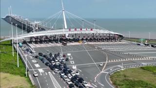Мостът Хонконг-Джухай-Макао, рекорд, пътникопотока