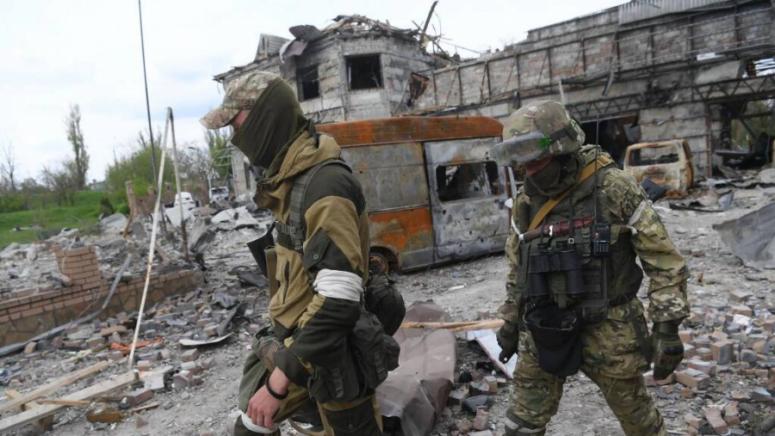 След отстъплението си от района на Авдеевка украинската армия продължава