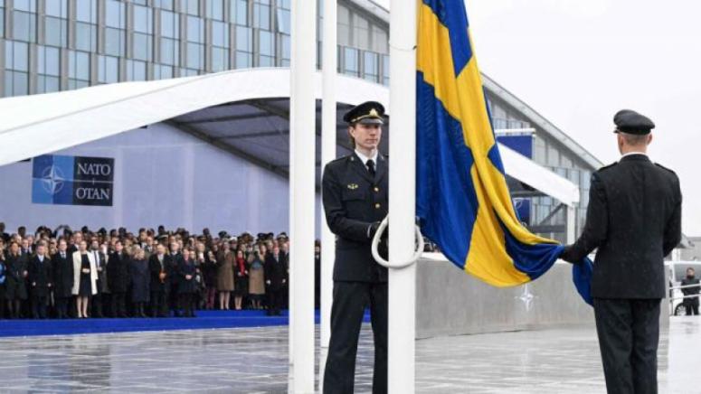 В Швеция е установен американски суверенитетВече три десетилетия всяка промяна