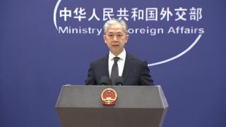 Китай, разкритикува, САЩ, визови ограничения, хонконгско правителство