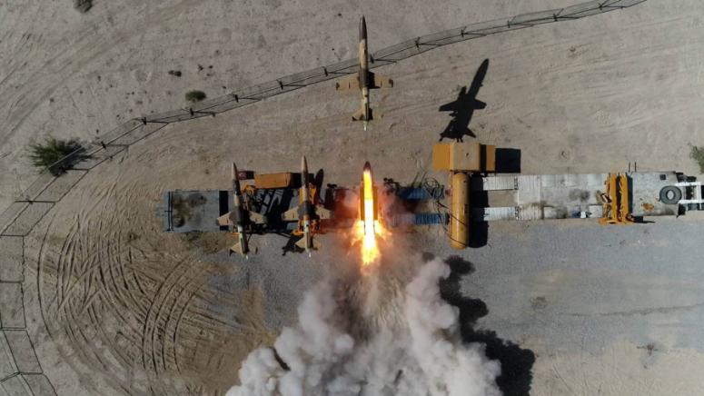 NYT , Иран, 185 БПЛА, 146 ракети, изстреляни, Израел