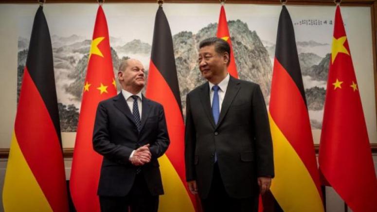 Снимка: Шолц в Китай се опита да минимизира рисковете от политиката на Брюксел за „снижаване на рисковете“.