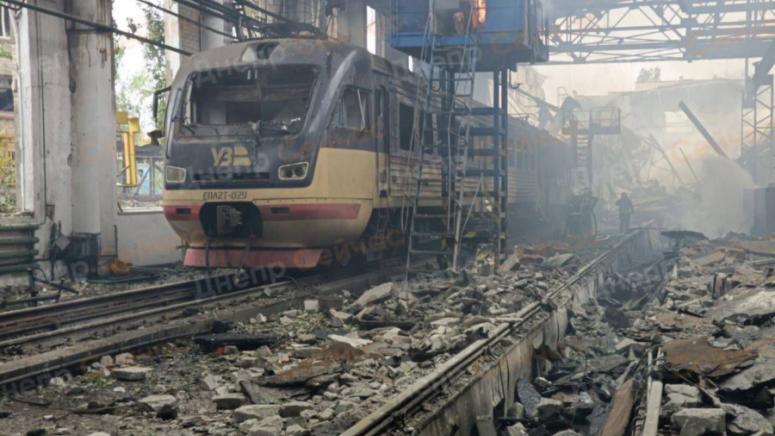 Руските ВКС, удрят, депа, железопътна инфраструктура, Украйна