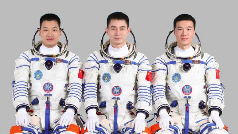 Пилотираният космически кораб Шънджоу 18 ще бъде изстрелян по график